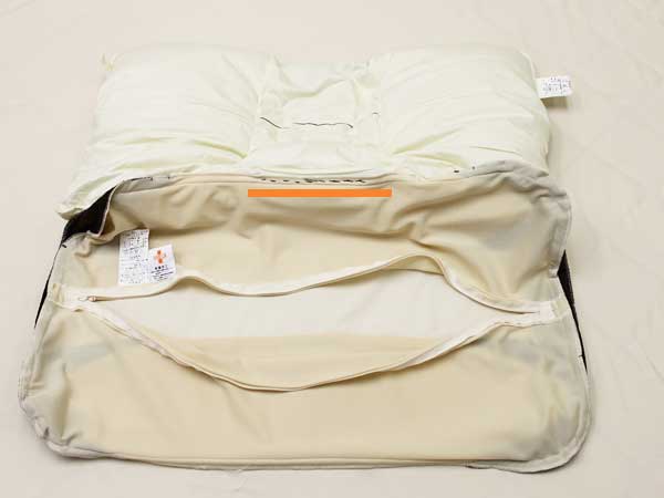 kn-65077-枕